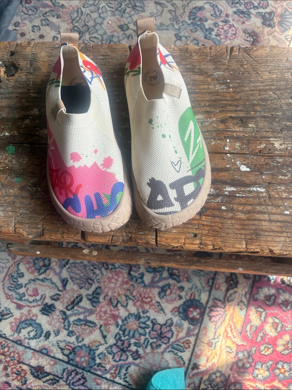 Slip-On Women's Sneakers in Cream with Multicolor Graffiti Accents
